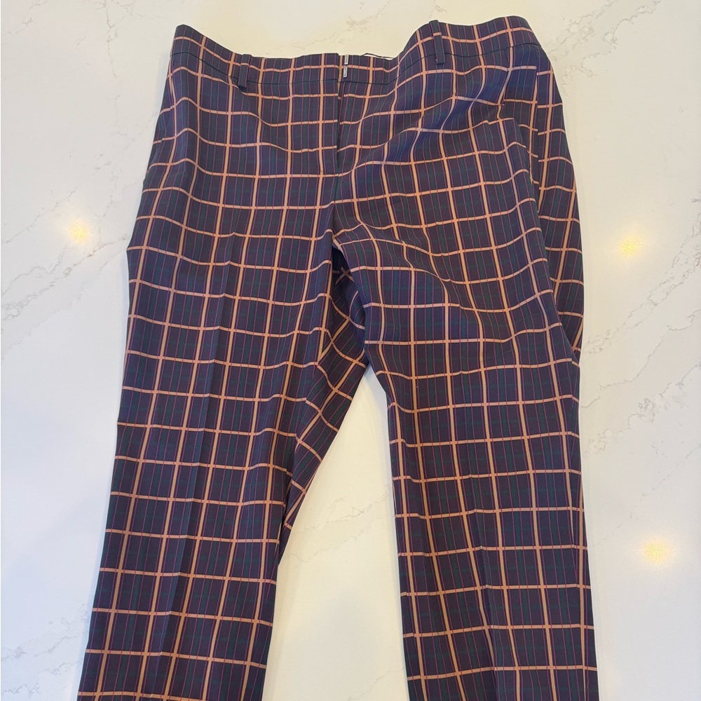 Theory Black and Red Dress Pants with Tailored Fit